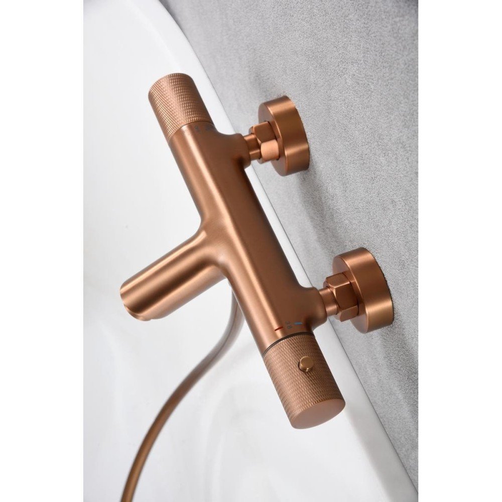 Grifería oro rosa cepillado de bañera termostática line | BTD038-4ORC