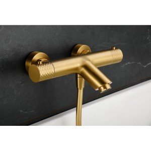 Grifería de bañera oro...