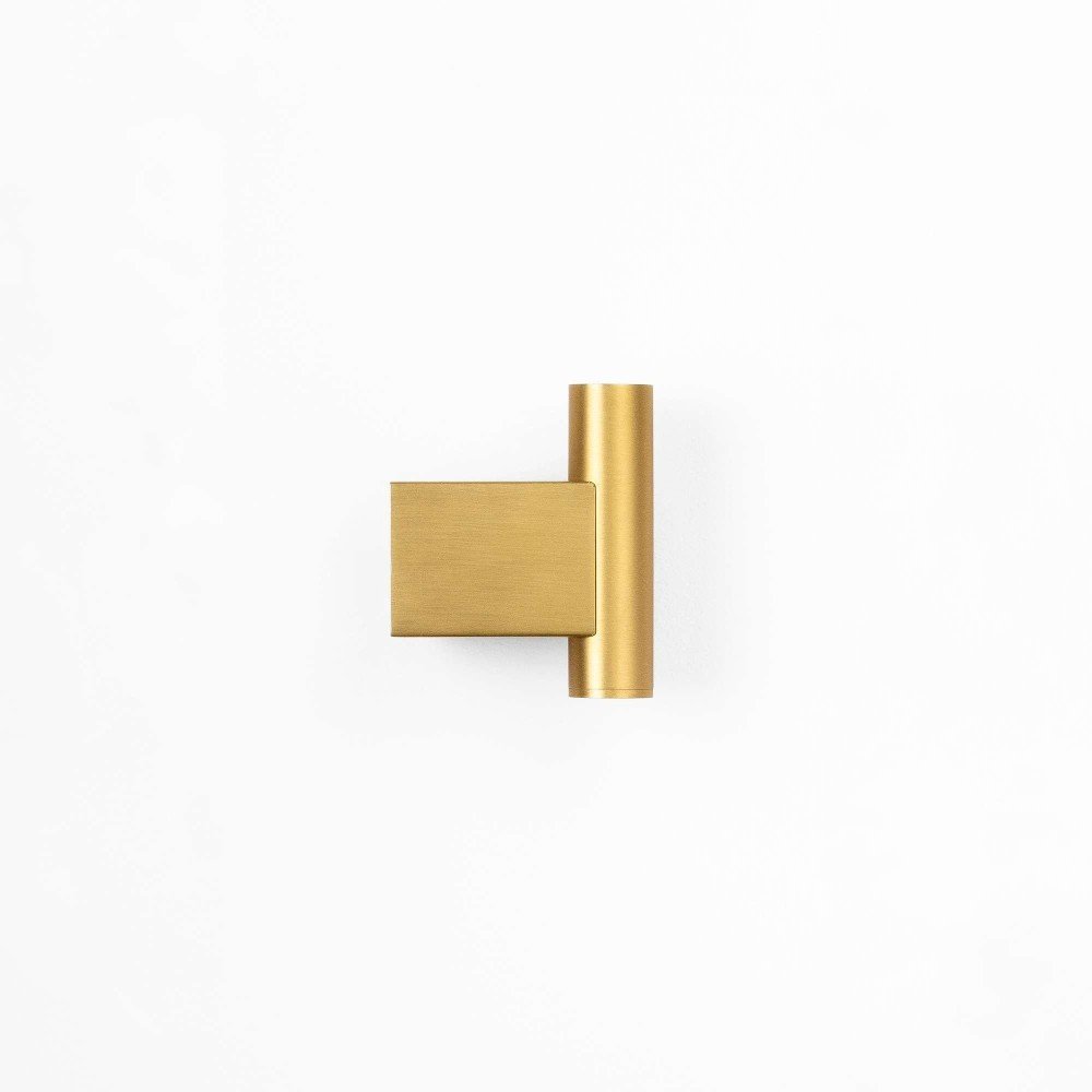 Percha - oro cepillado