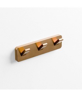 Percha quadra triple cobre cepillado IO